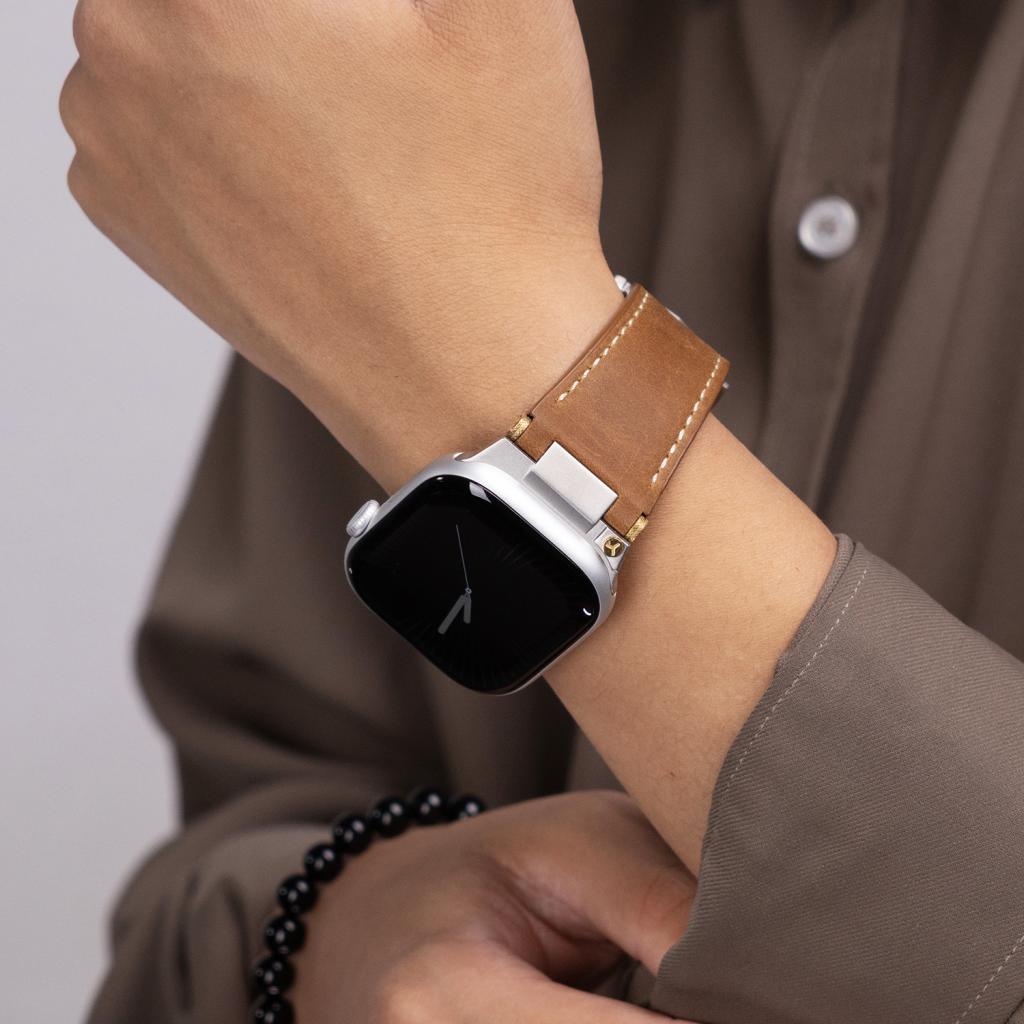 Deployment Buckle Leather Band