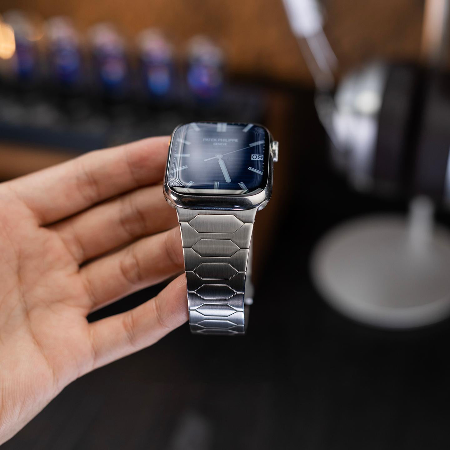 Luxe Stainless Steel Band For Apple Watch